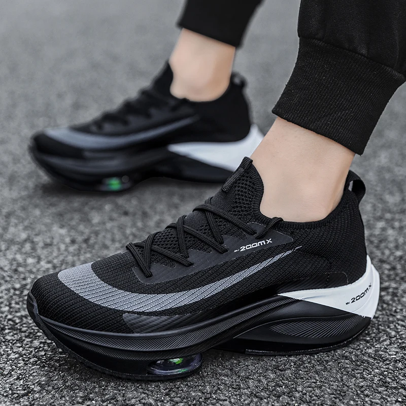 Scarpe da corsa da uomo Cuscin - New Balance Shoes 9060 recensione e prezzo